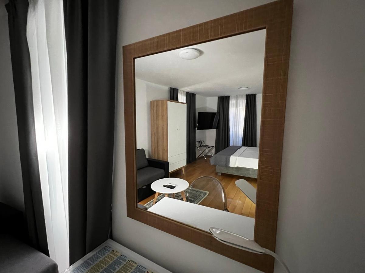 Hotel Tri Lava Luxury Living Split Exteriér fotografie
